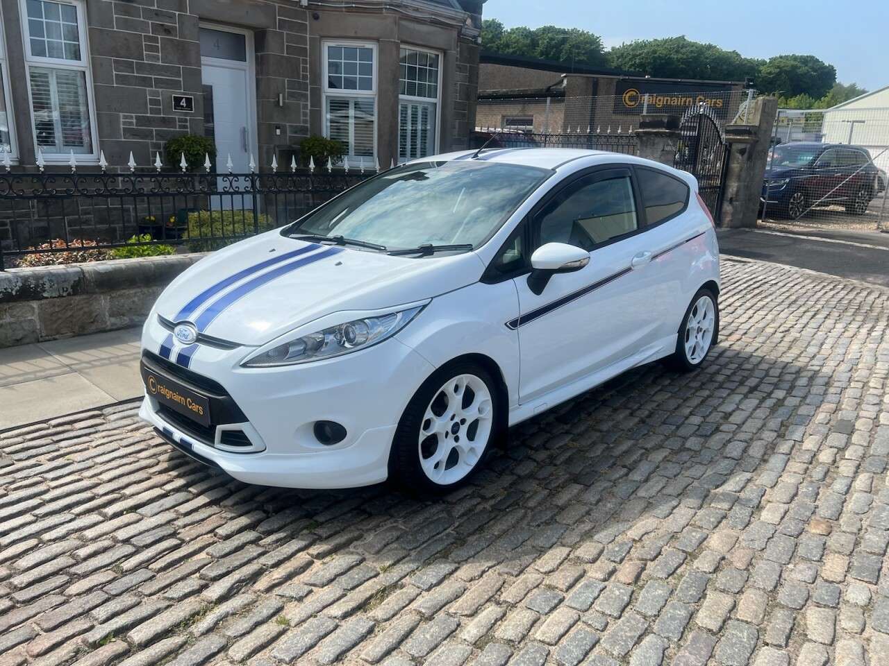 2011 FORD FIESTA 2011 FORD FIESTA