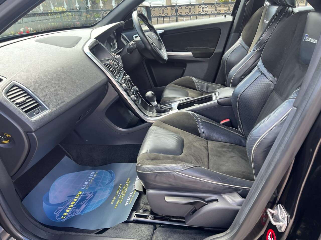 2013 VOLVO XC60 2013 VOLVO XC60