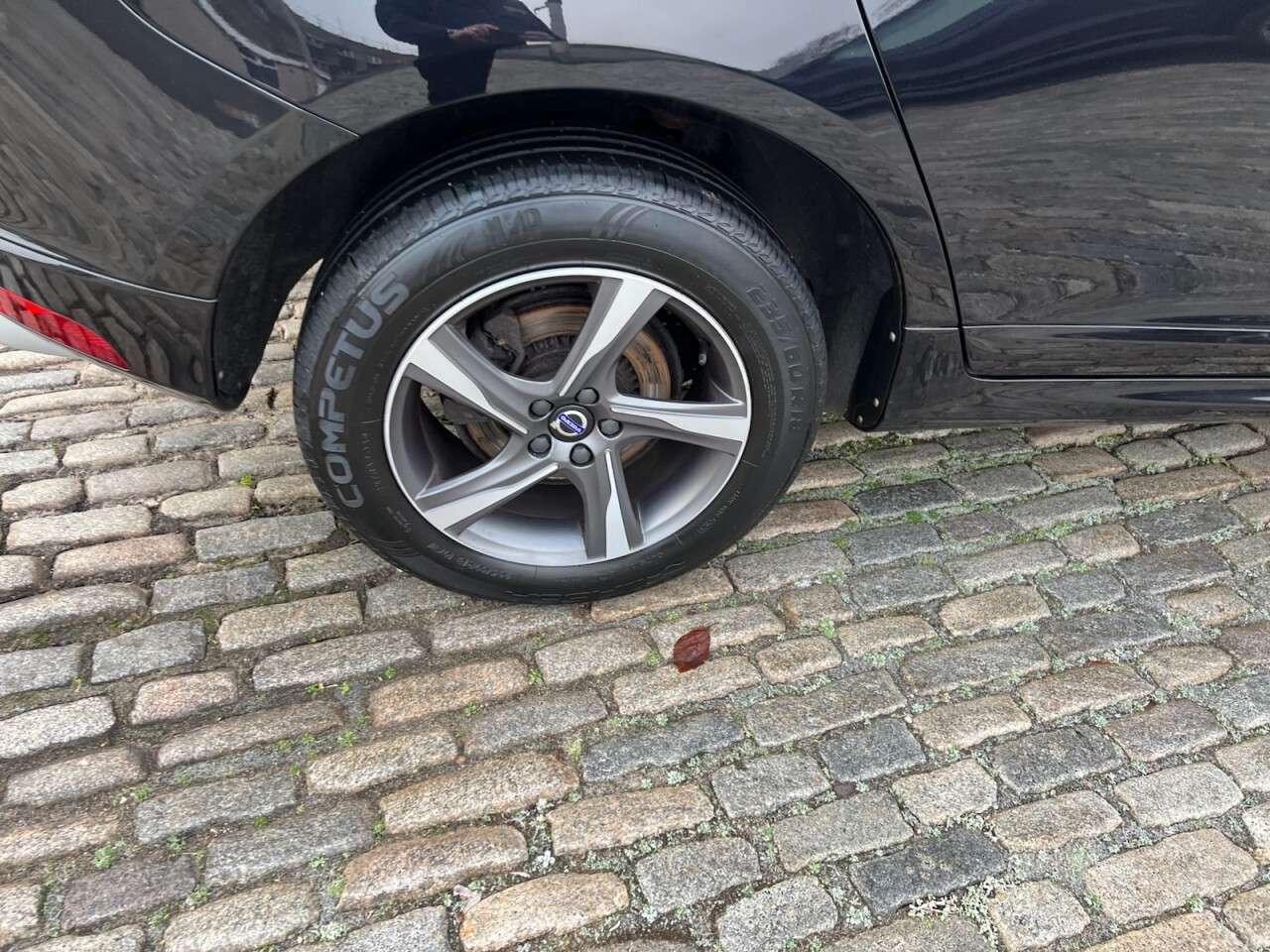 null VOLVO XC60 null VOLVO XC60