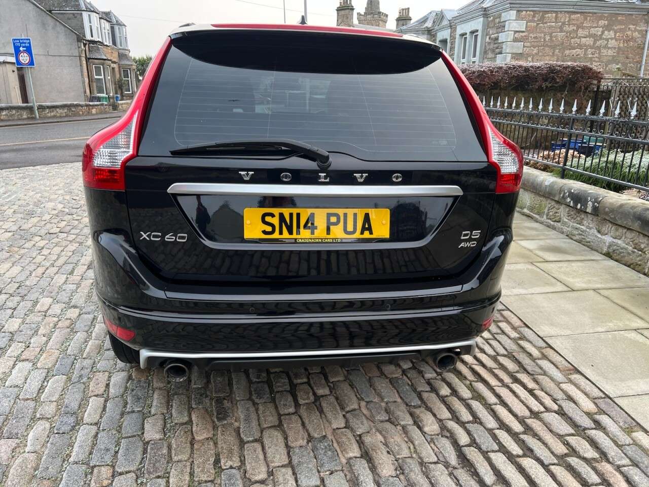 null VOLVO XC60 null VOLVO XC60