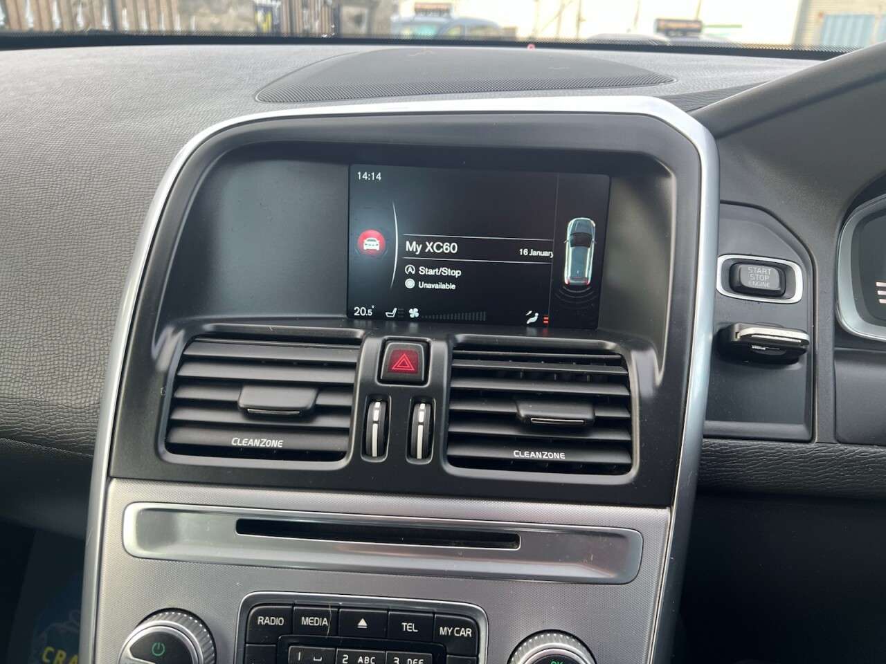 2016 VOLVO XC60 2016 VOLVO XC60