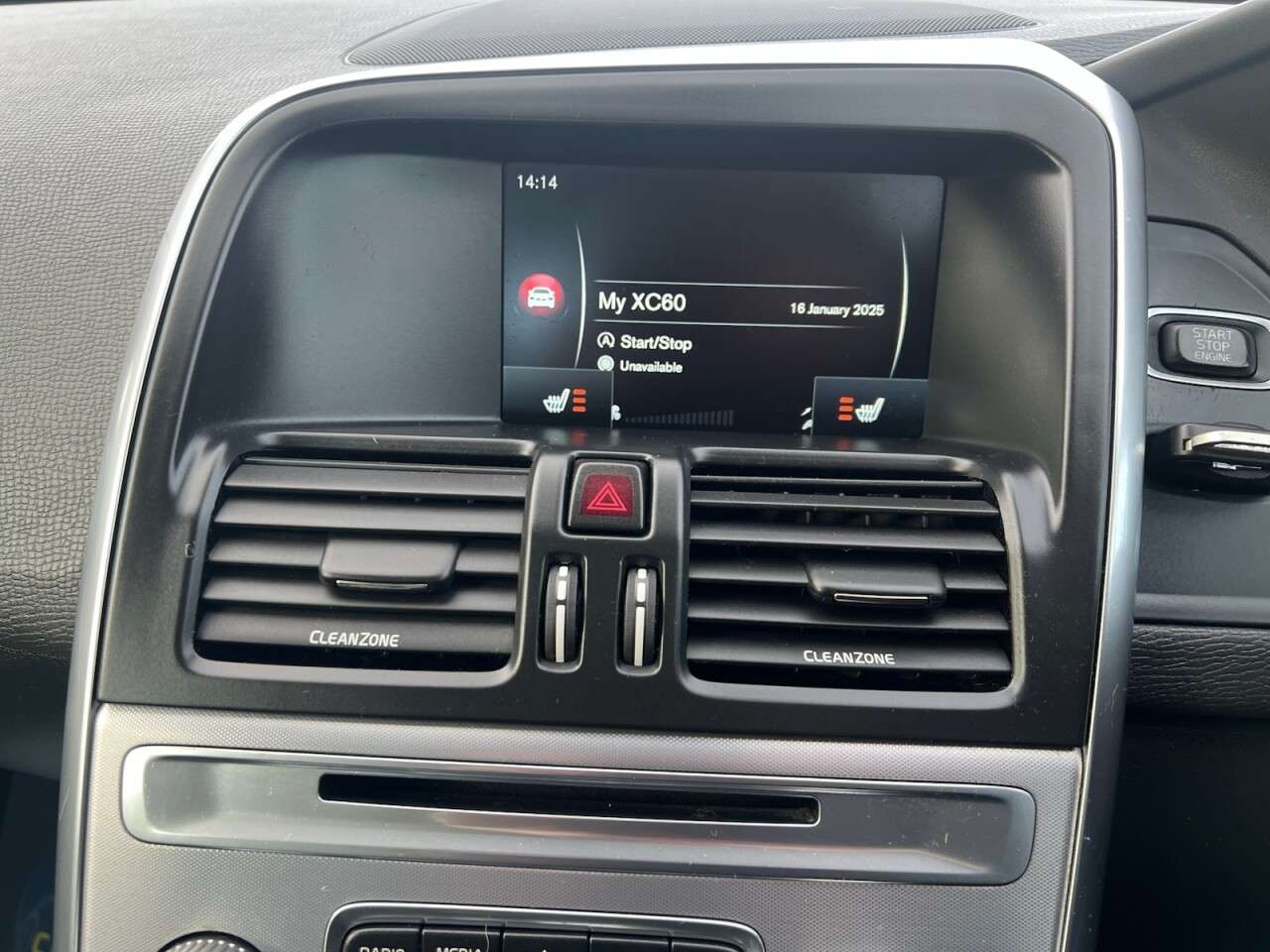 2016 VOLVO XC60 2016 VOLVO XC60