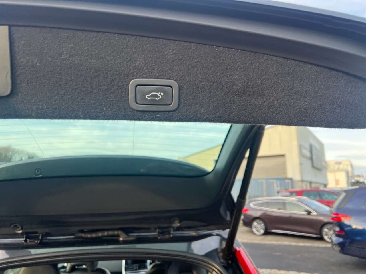 2016 VOLVO XC60 2016 VOLVO XC60