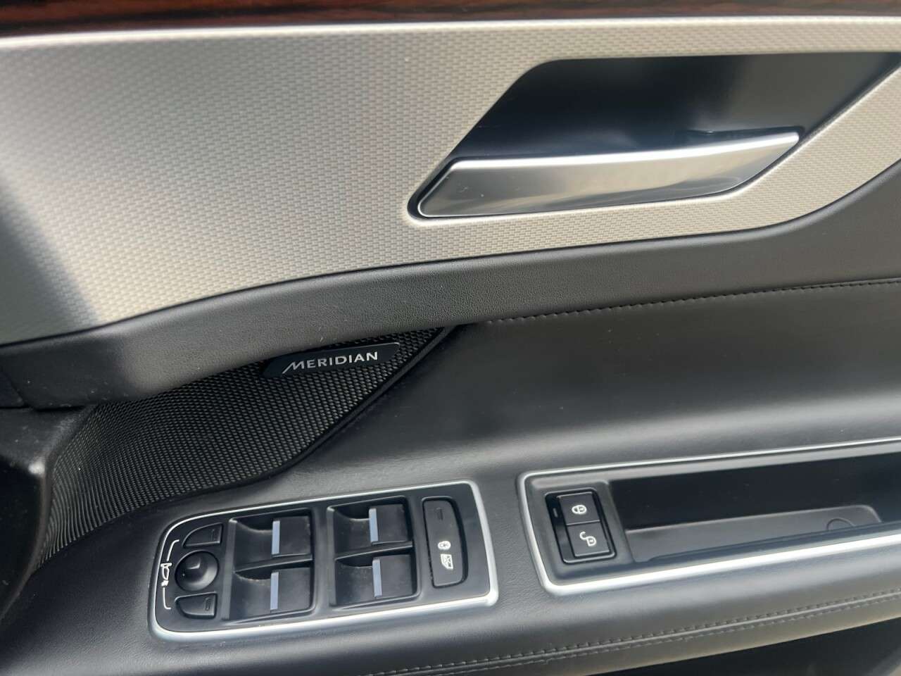 null JAGUAR XF null JAGUAR XF