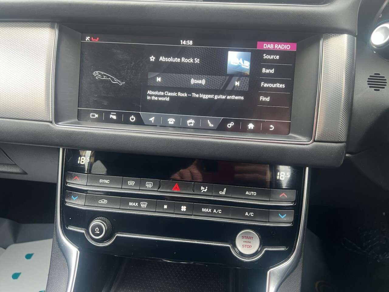 null JAGUAR XF null JAGUAR XF