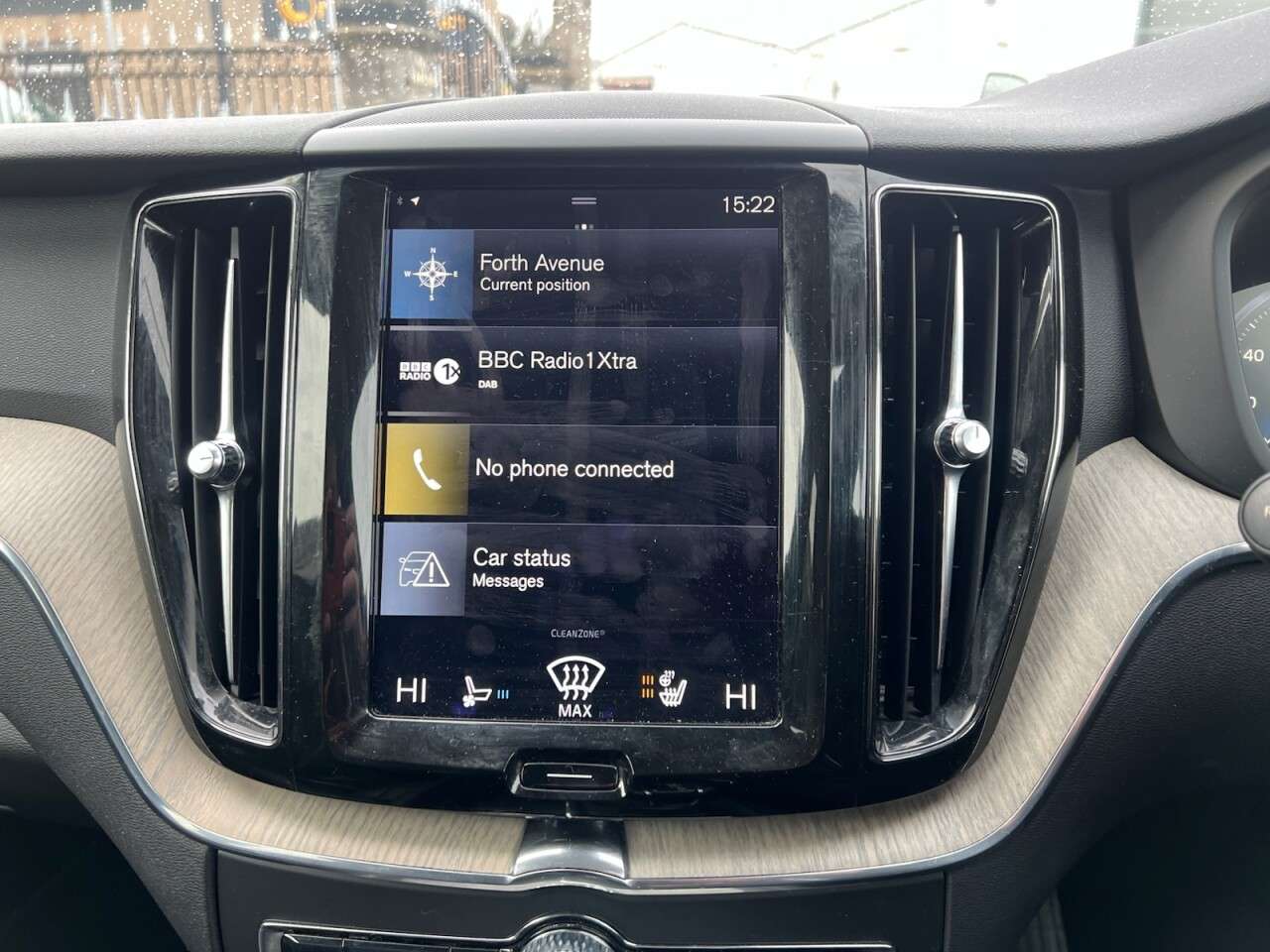 2017 VOLVO XC60 2017 VOLVO XC60