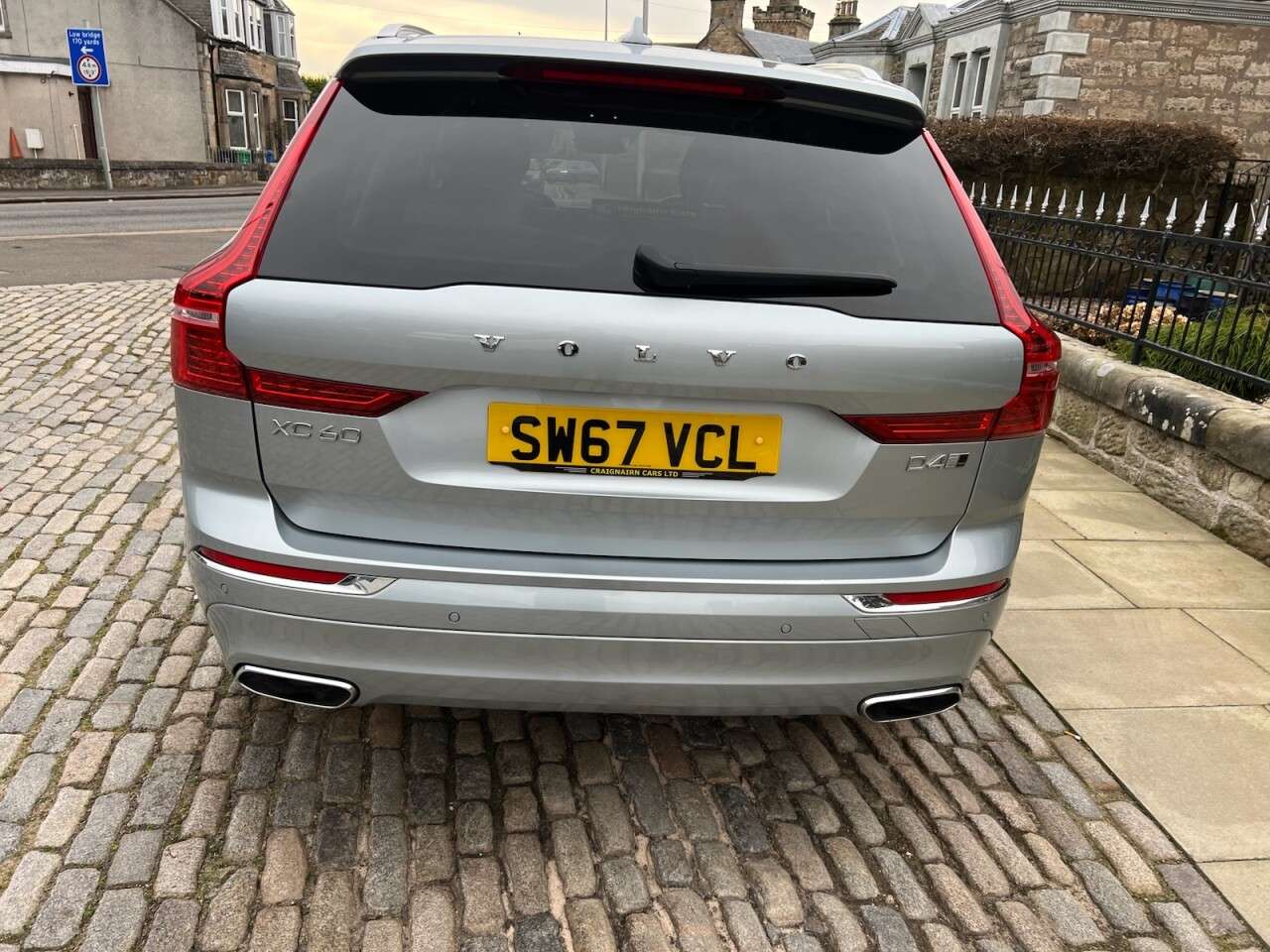 2017 VOLVO XC60 2017 VOLVO XC60