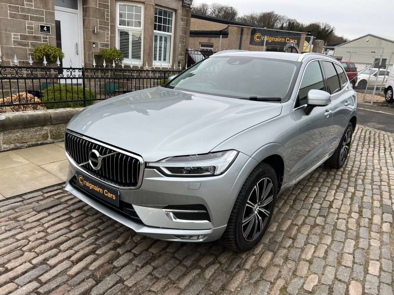 2017 VOLVO XC60 2017 VOLVO XC60
