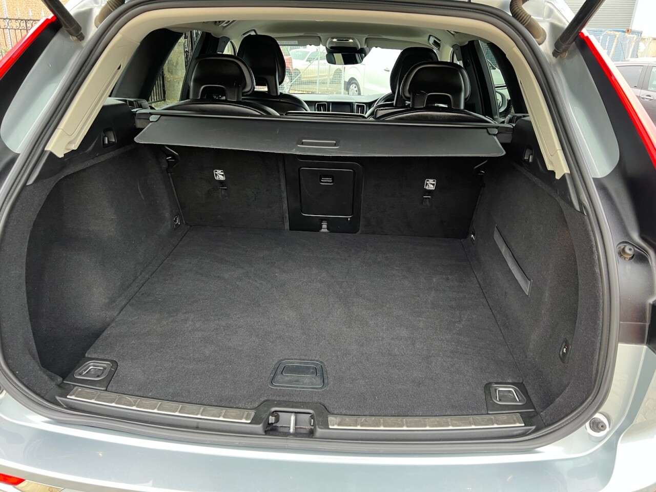 2017 VOLVO XC60 2017 VOLVO XC60