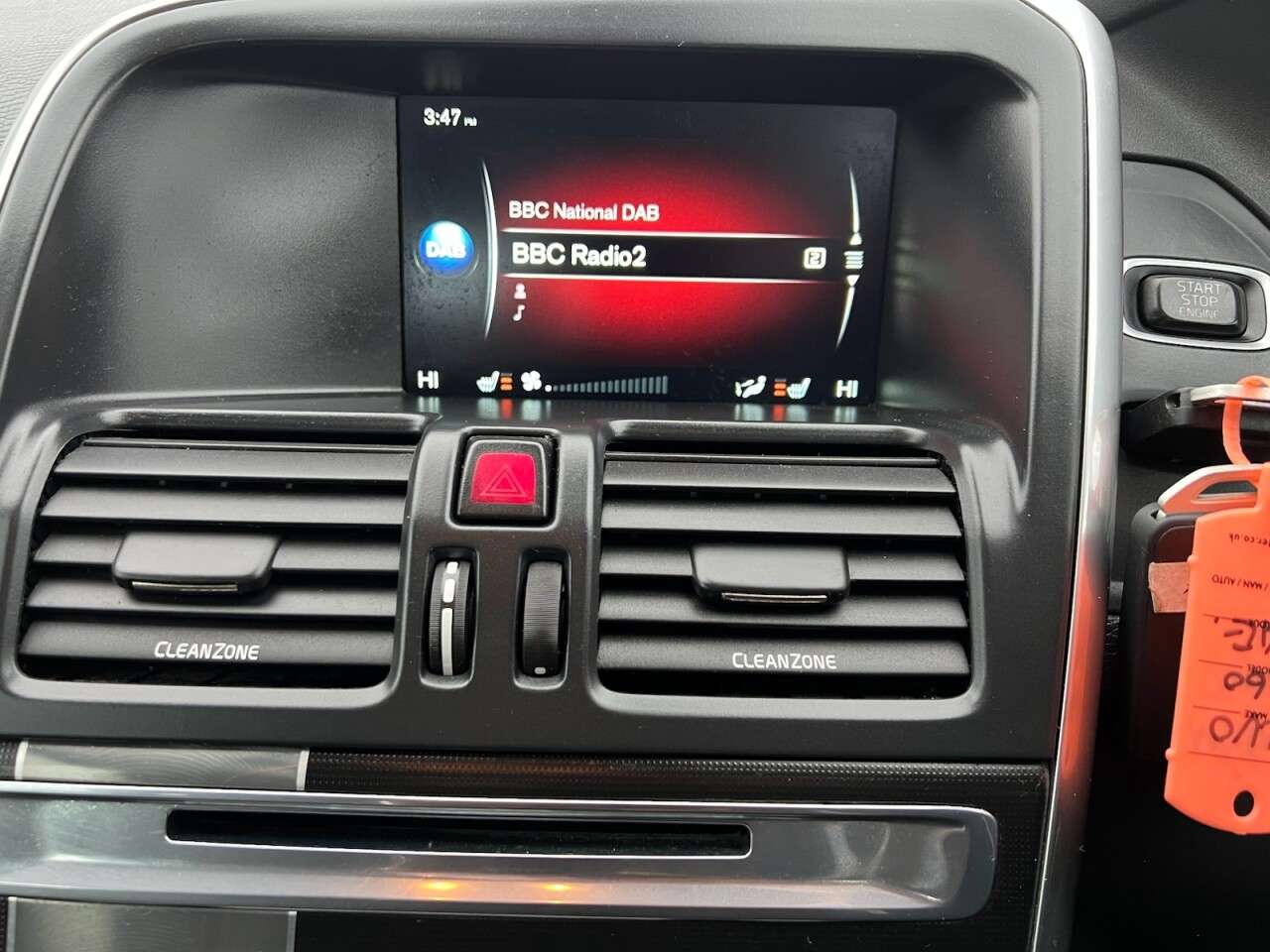 2016 VOLVO XC60 2016 VOLVO XC60