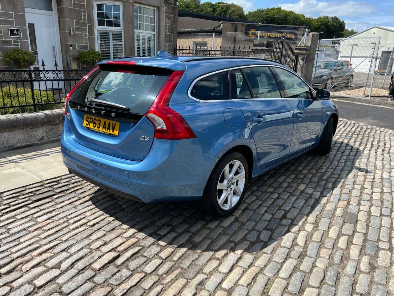 2013 VOLVO V60 2013 VOLVO V60
