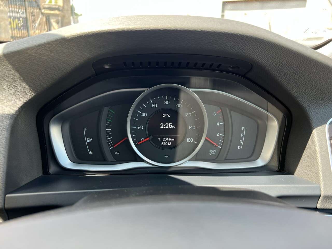 2013 VOLVO V60 2013 VOLVO V60