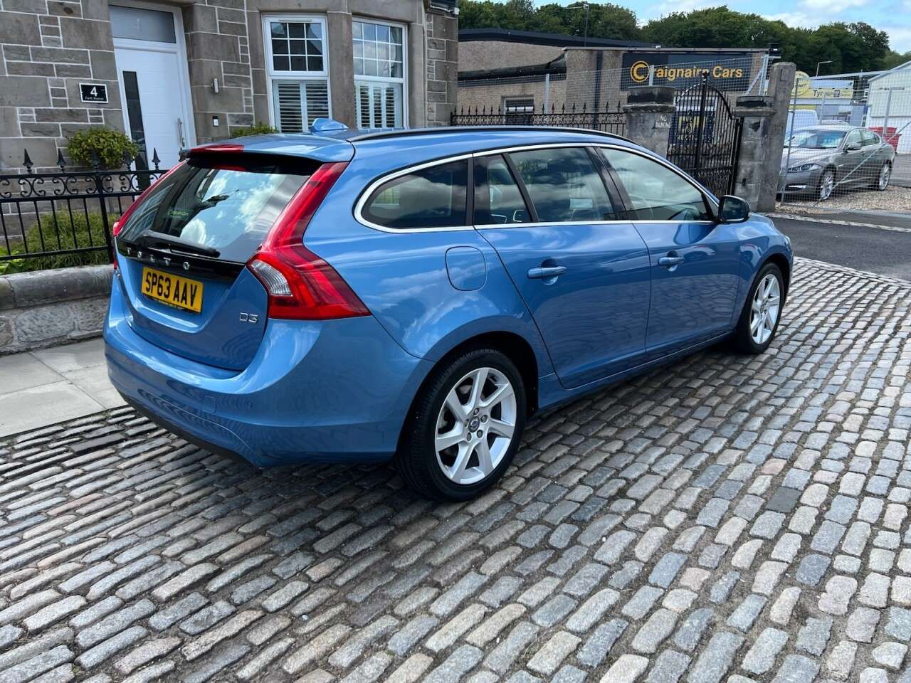 2013 VOLVO V60 2013 VOLVO V60