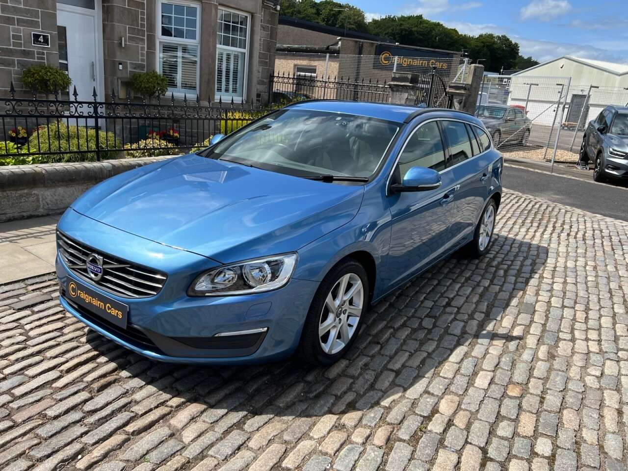 2013 VOLVO V60 2013 VOLVO V60