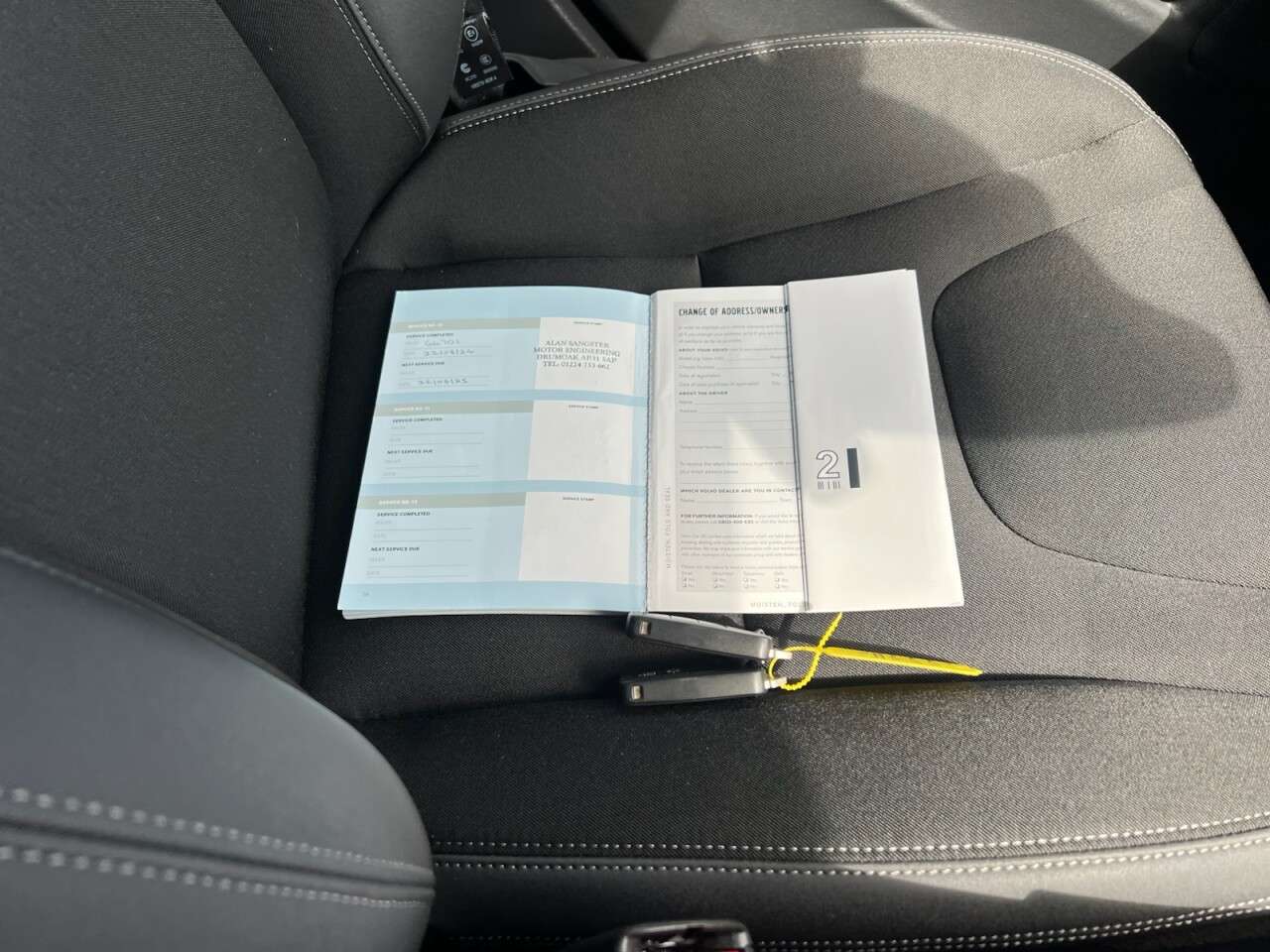 2013 VOLVO V60 2013 VOLVO V60