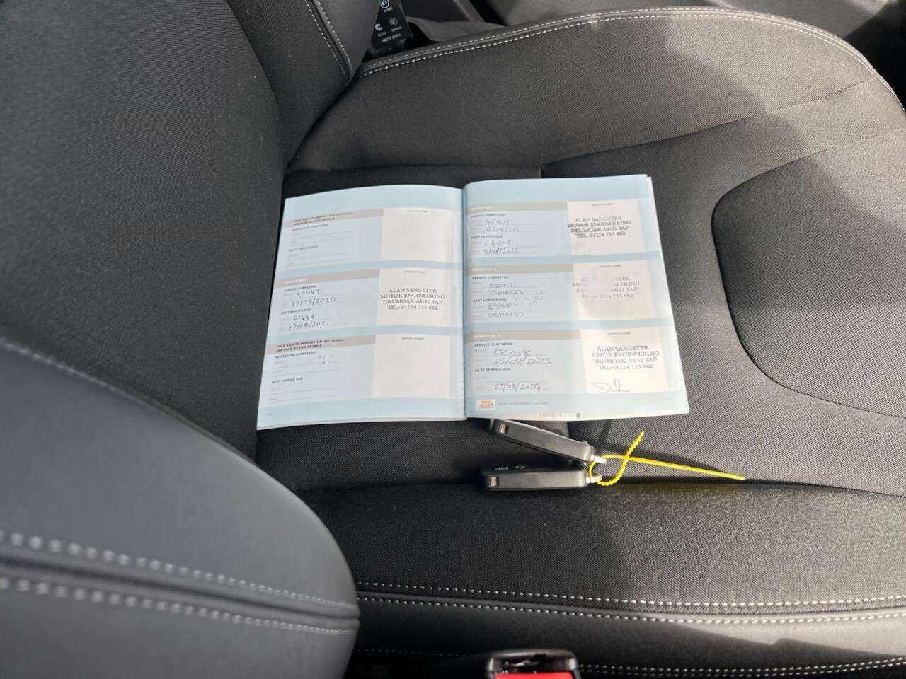 2013 VOLVO V60 2013 VOLVO V60