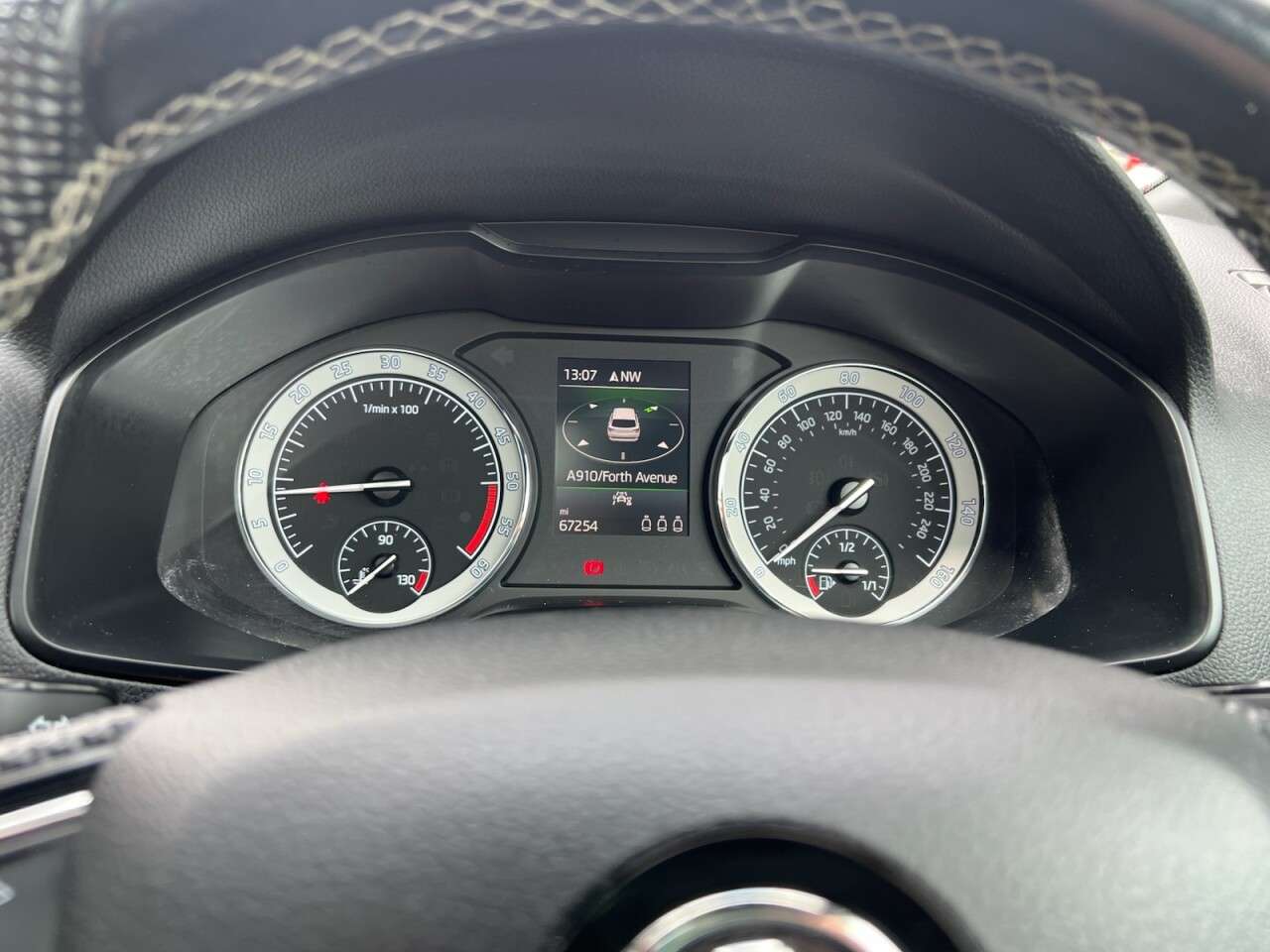 2020 SKODA KAROQ 2020 SKODA KAROQ