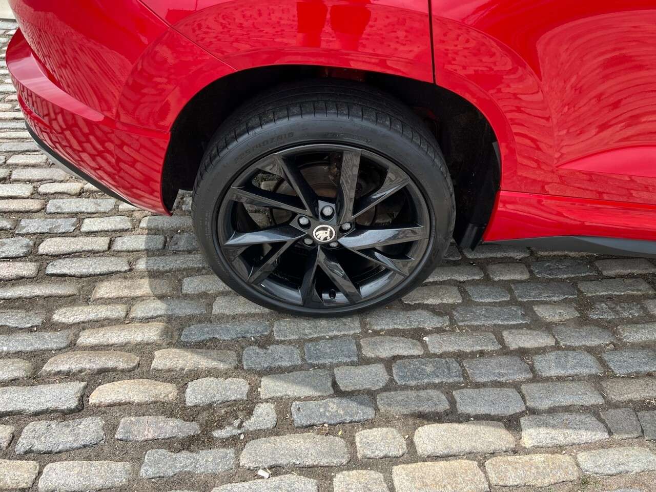 2020 SKODA KAROQ 2020 SKODA KAROQ