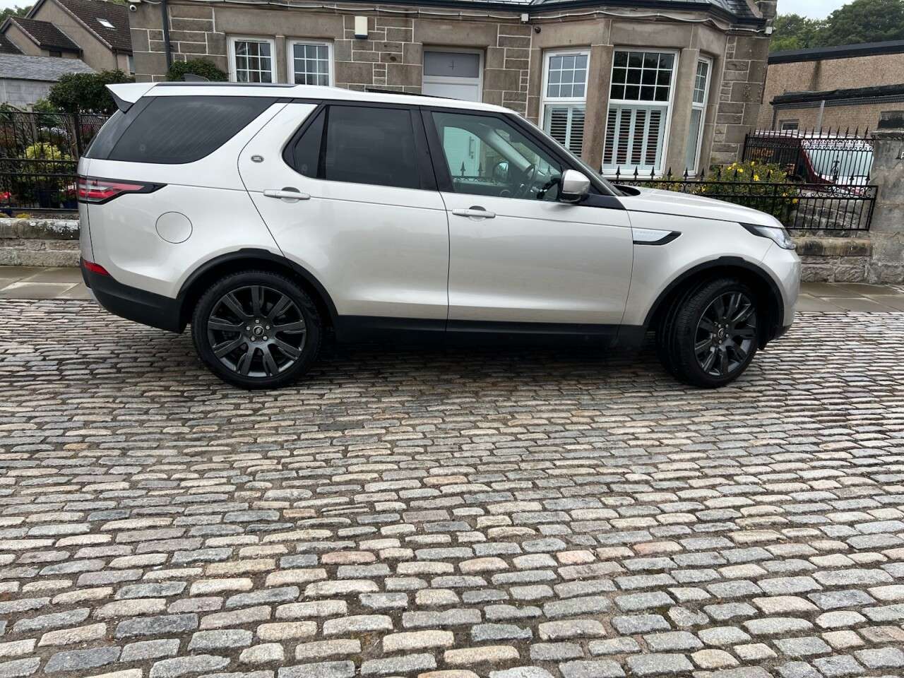 2017 LAND ROVER DISCOVERY 2017 LAND ROVER DISCOVERY