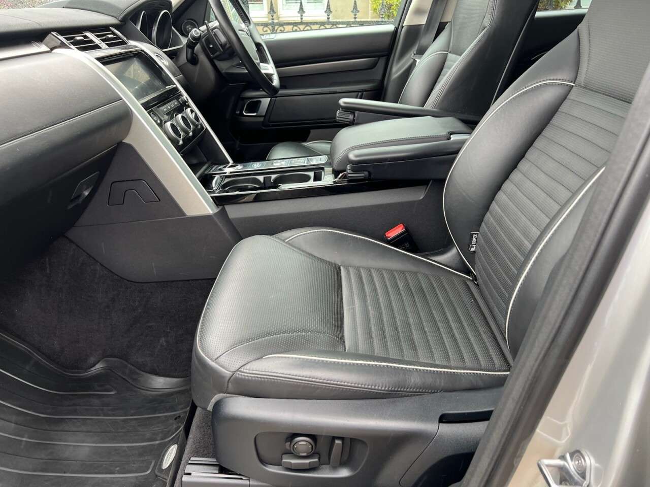 2017 LAND ROVER DISCOVERY 2017 LAND ROVER DISCOVERY