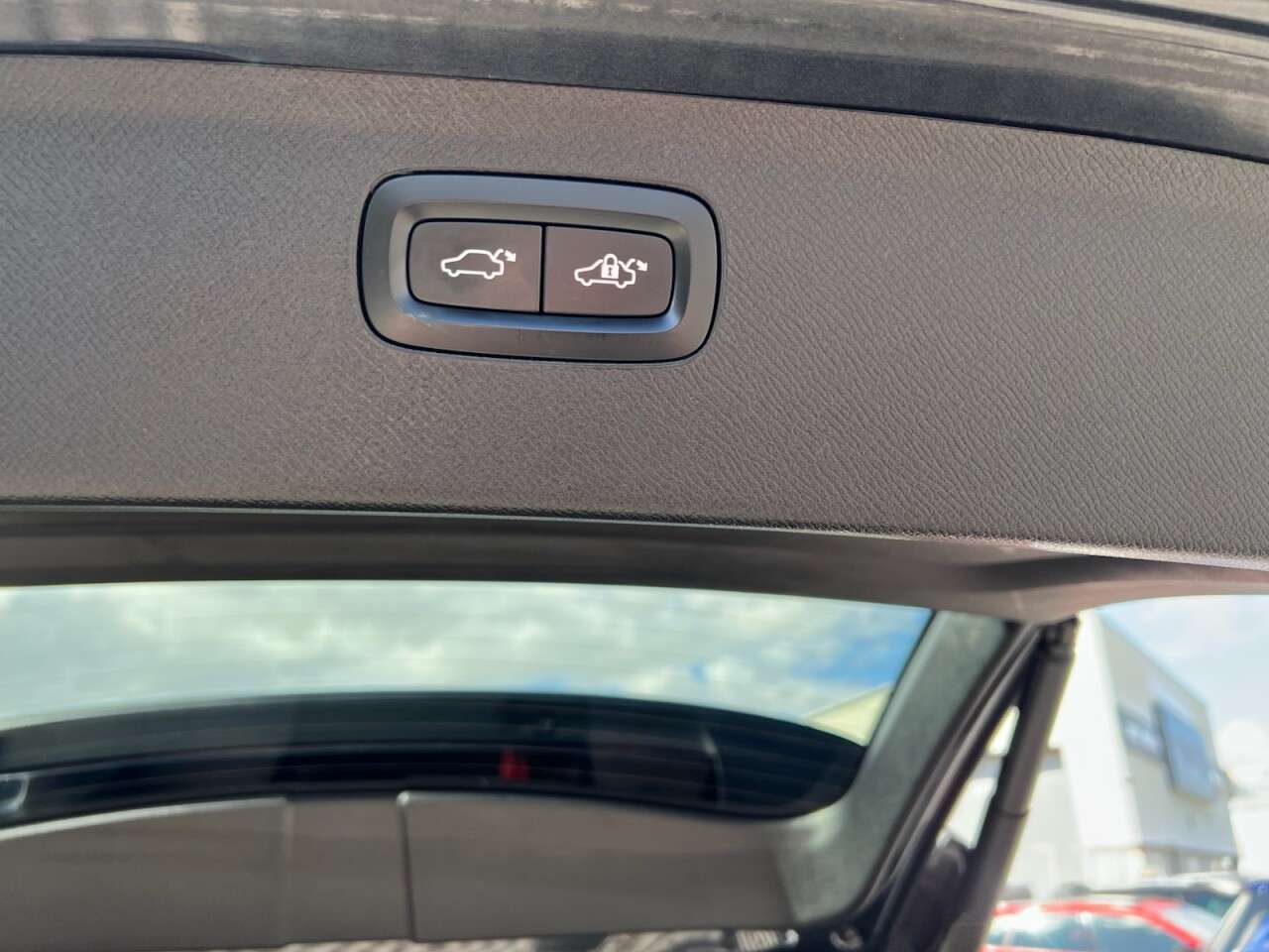 2020 VOLVO XC90 2020 VOLVO XC90