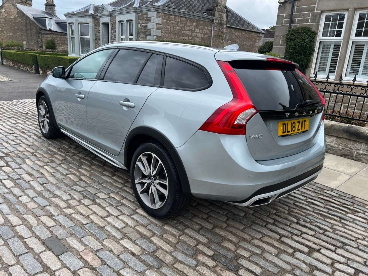 2018 VOLVO V60 CROSS COUNTRY 2018 VOLVO V60 CROSS COUNTRY