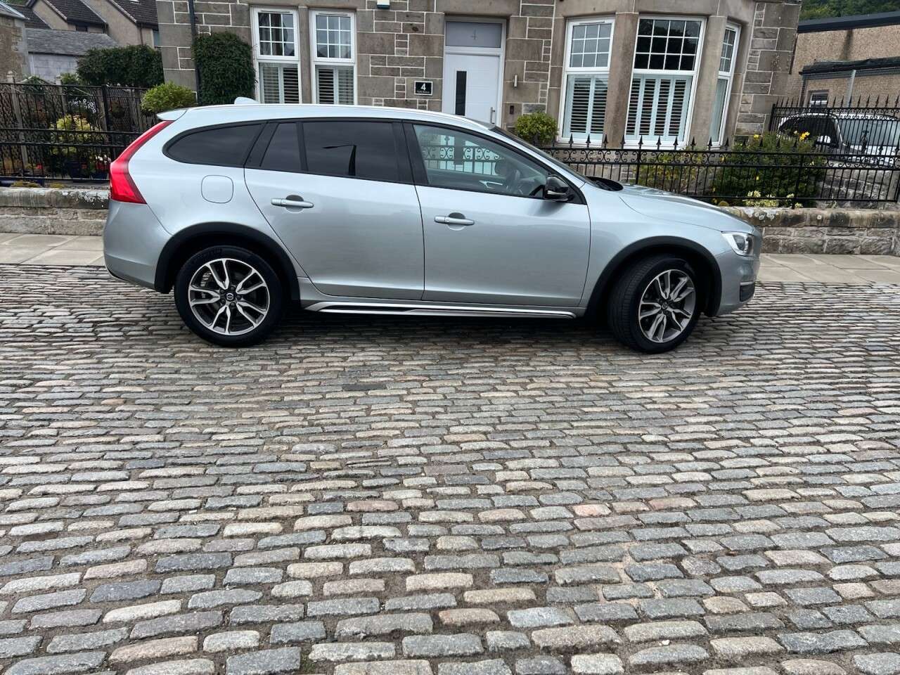 2018 VOLVO V60 CROSS COUNTRY 2018 VOLVO V60 CROSS COUNTRY