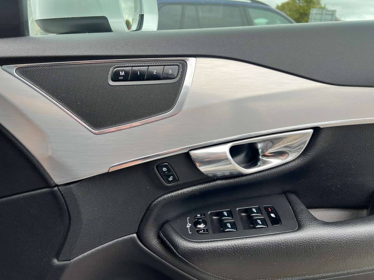 2016 VOLVO XC90 2016 VOLVO XC90