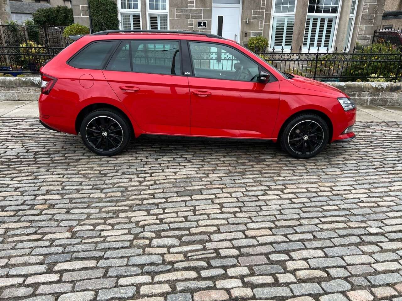 null SKODA FABIA null SKODA FABIA