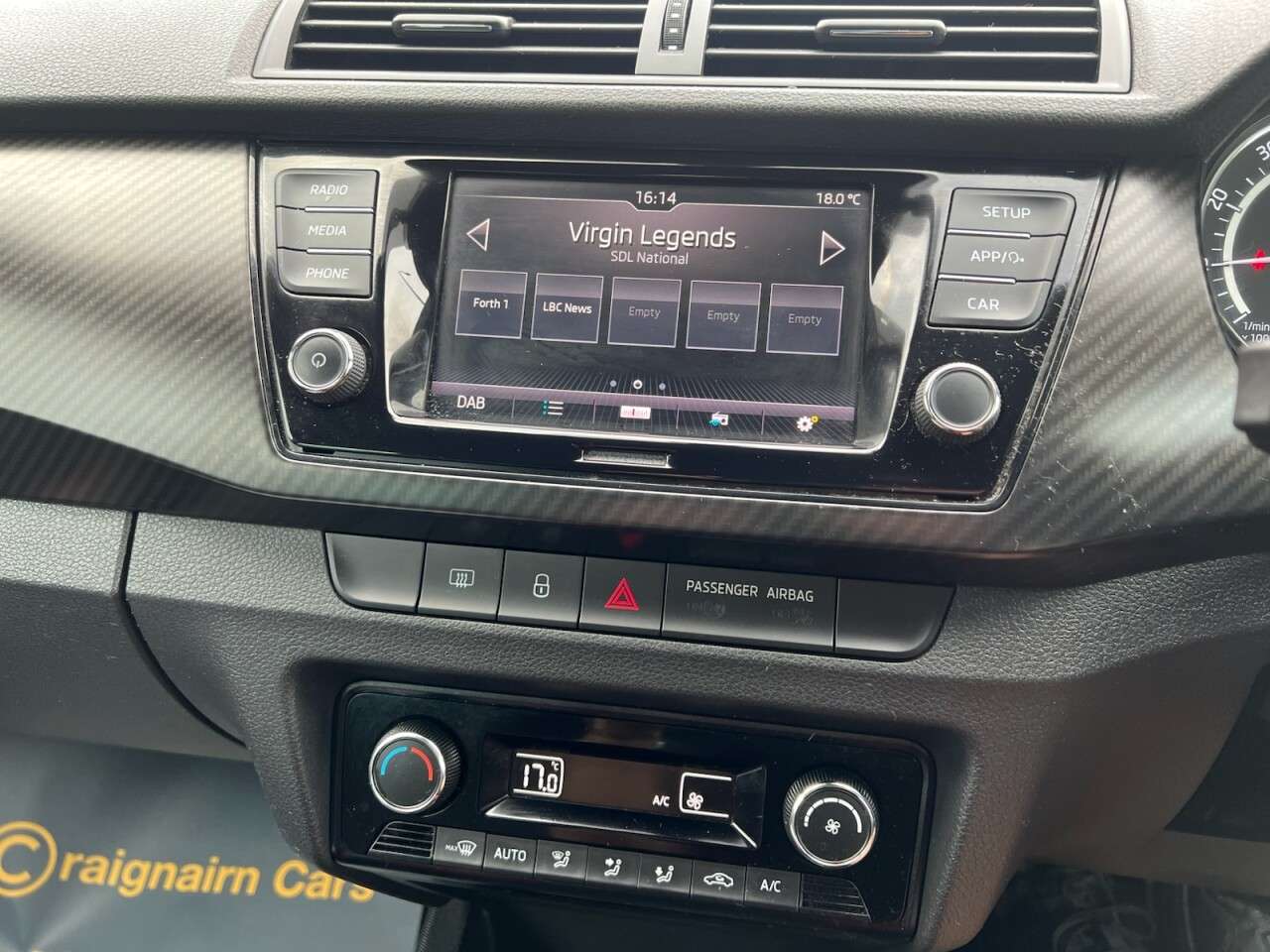 null SKODA FABIA null SKODA FABIA