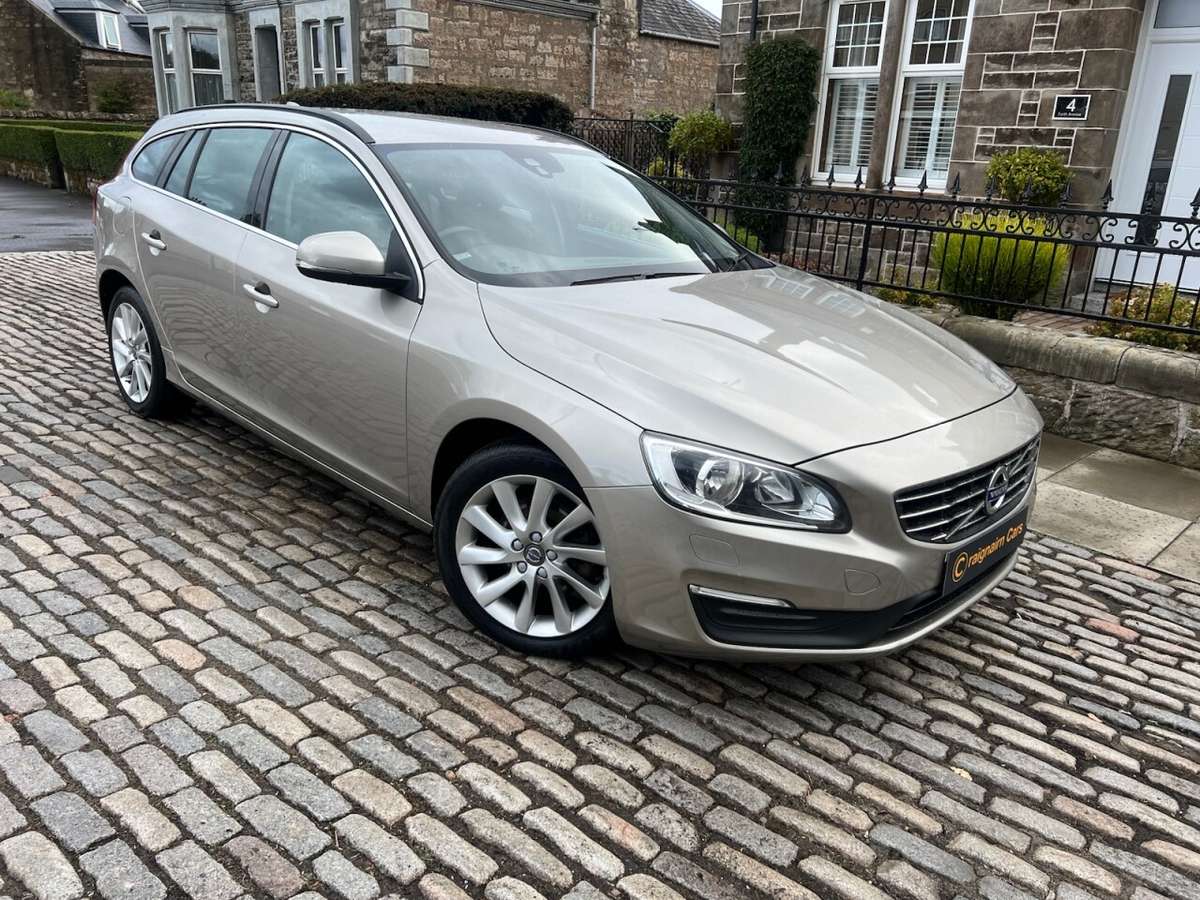 Check out this Volvo V60 Diesel Manual
