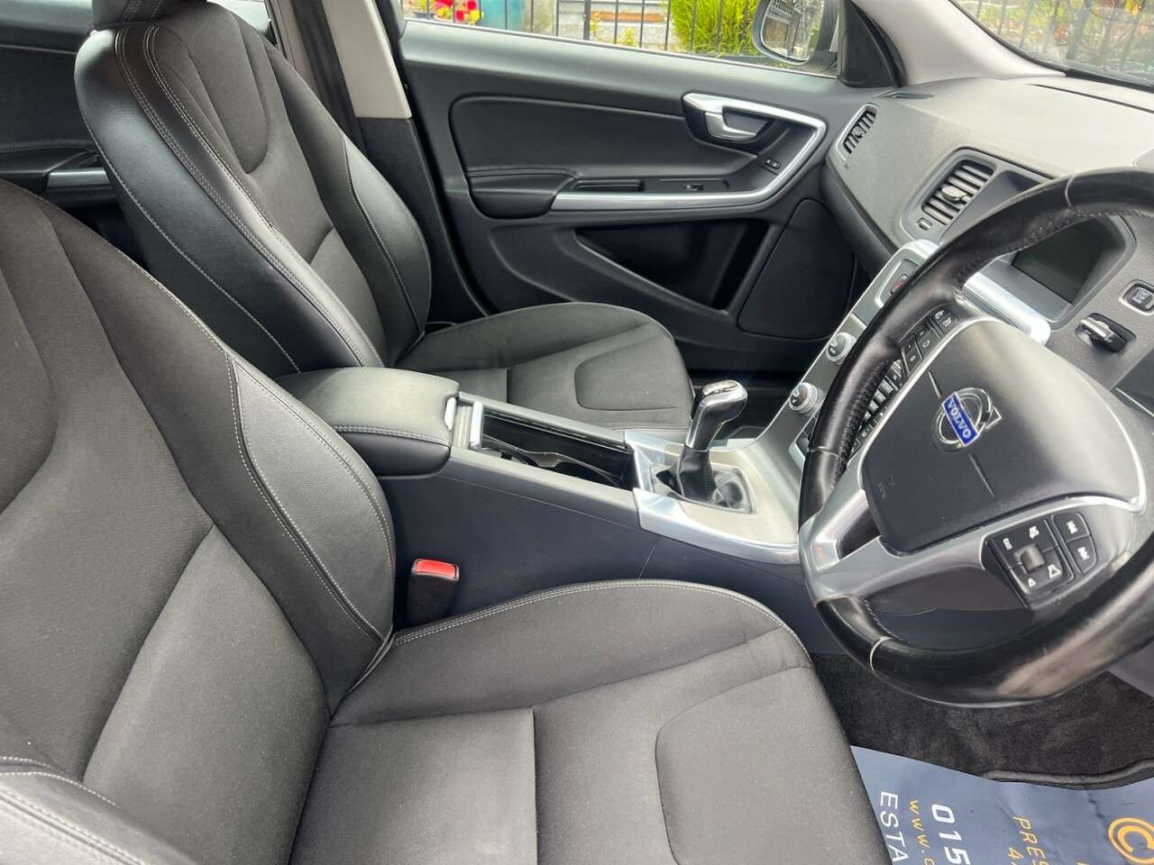 null VOLVO V60 null VOLVO V60