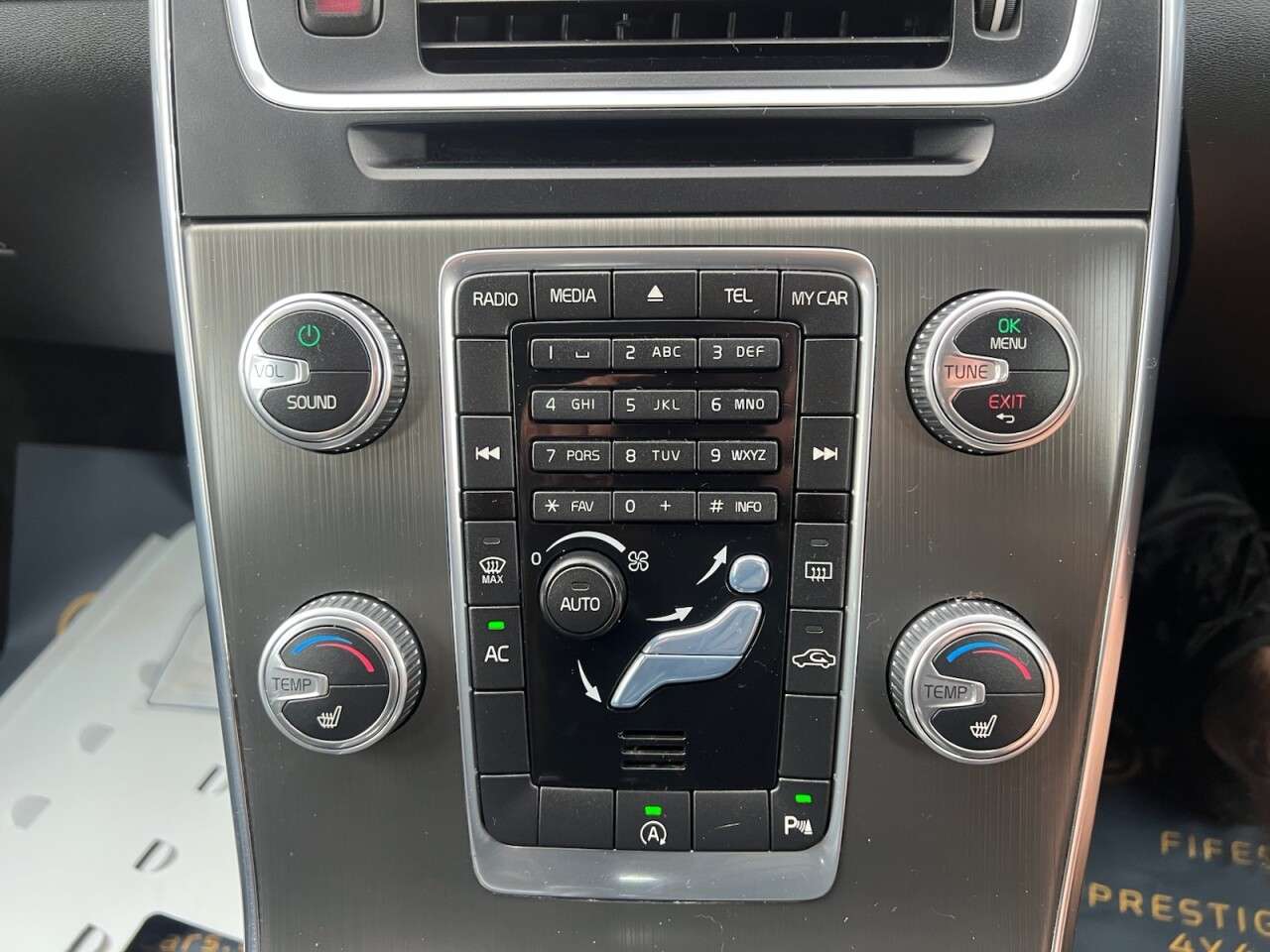 null VOLVO V60 null VOLVO V60