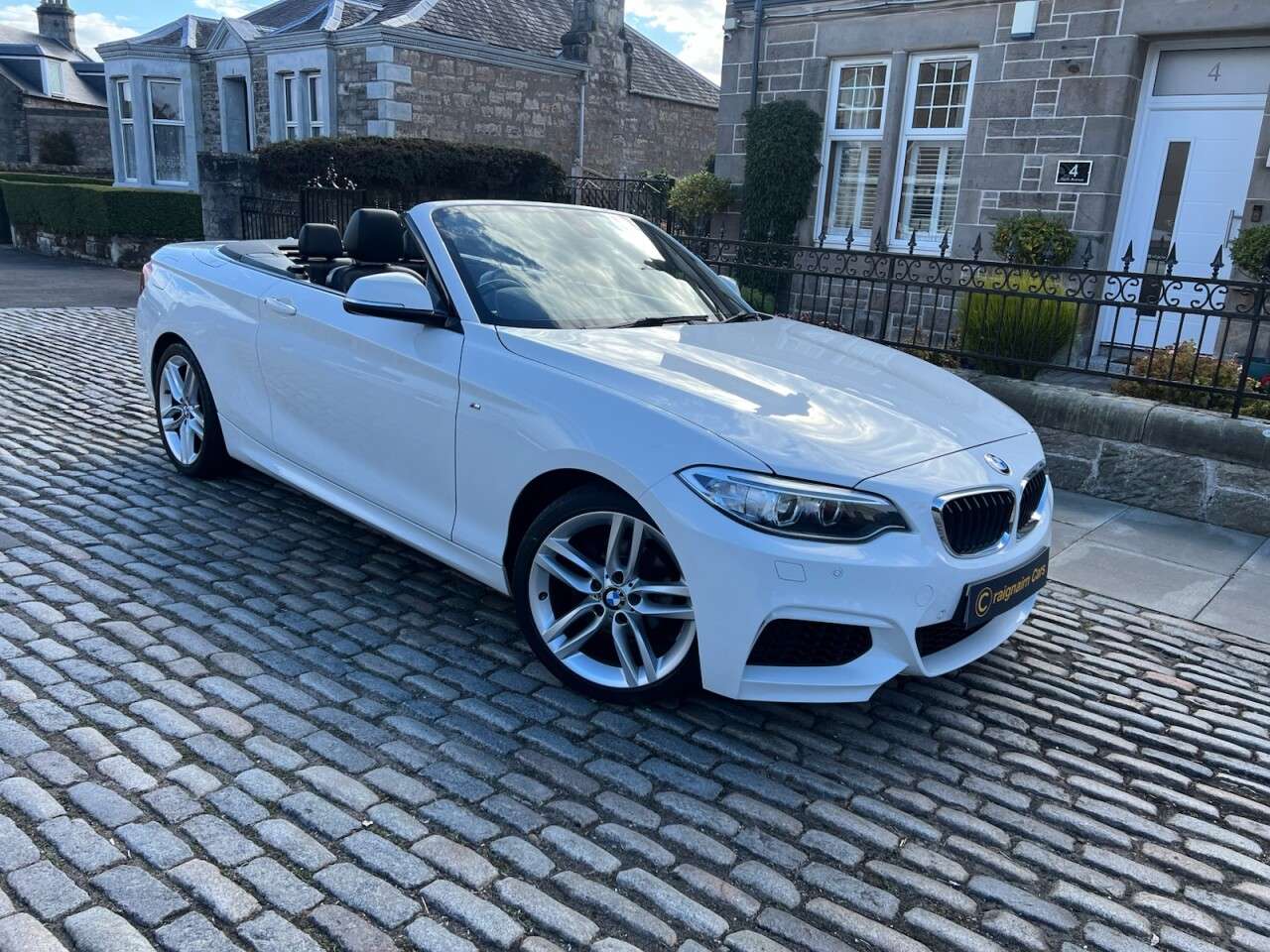 A 2016 BMW 2 SERIES 1.5 218i M Sport Convertible 2dr Petrol Auto Euro 6 (s/s) (136 ps) A 2016 BMW 2 SERIES 1.5 218i M Sport Convertible 2dr Petrol Auto Euro 6 (s/s) (136 ps)