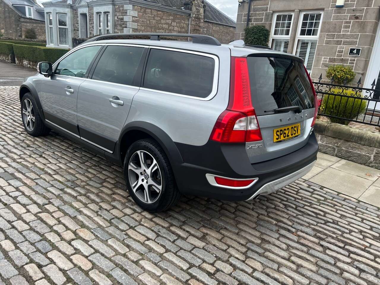 2012 VOLVO XC70 2012 VOLVO XC70