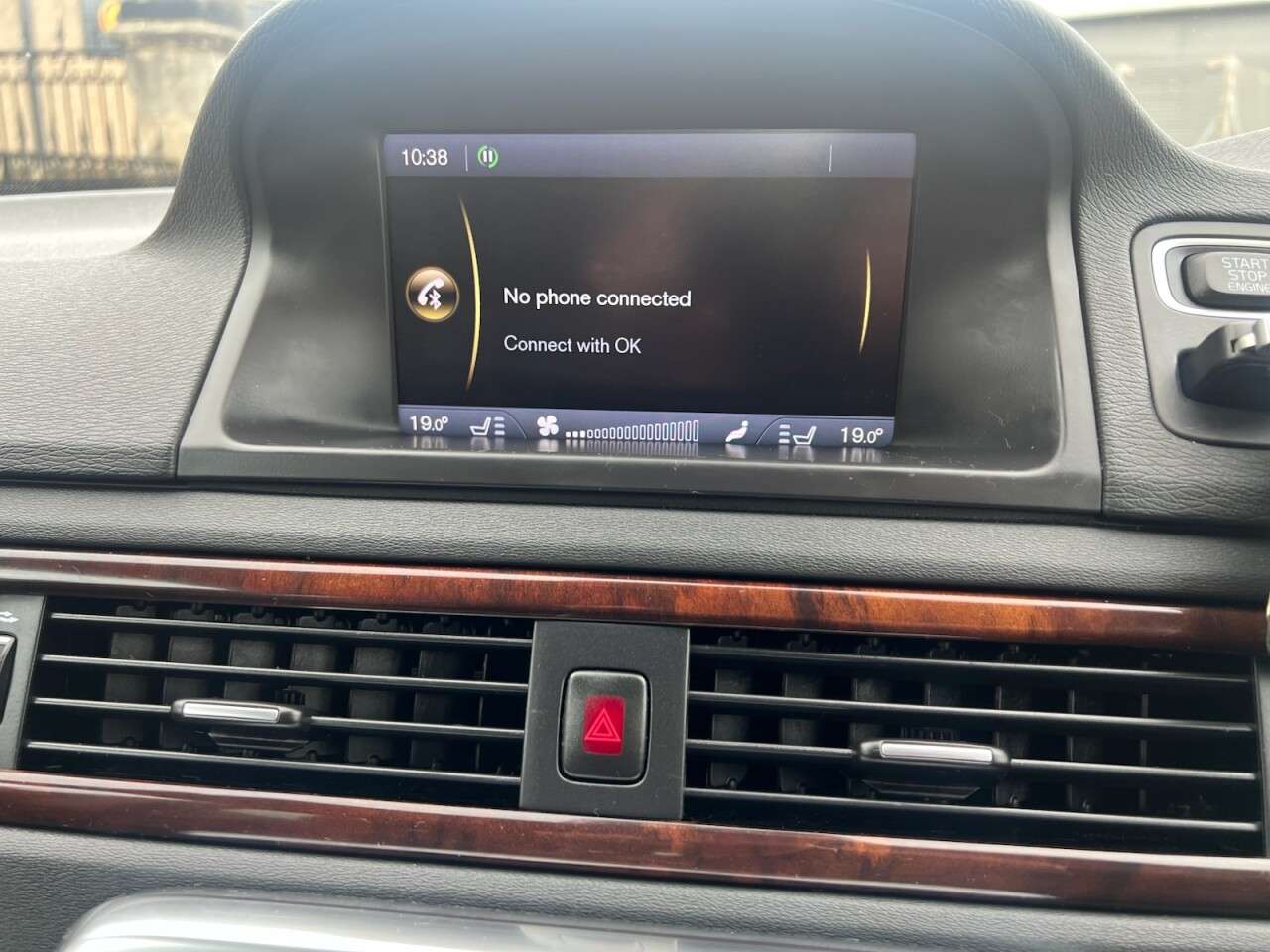 2012 VOLVO XC70 2012 VOLVO XC70