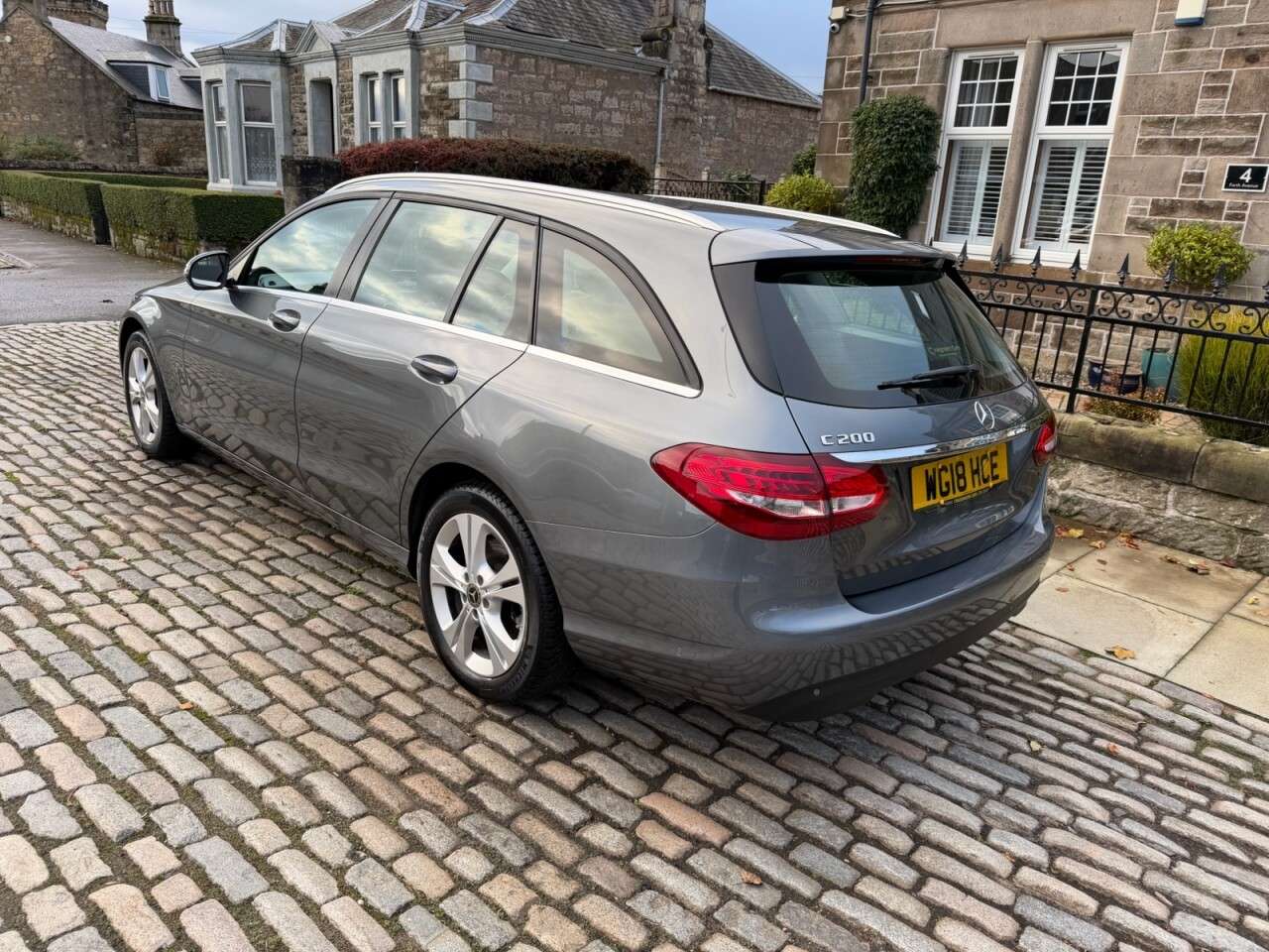 A 2018 MERCEDES-BENZ C CLASS 2.0 C200 SE Executive Edition Estate 5dr Petrol G-Tronic+ Euro 6 (s/s) (184 A 2018 MERCEDES-BENZ C CLASS 2.0 C200 SE Executive Edition Estate 5dr Petrol G-Tronic+ Euro 6 (s/s) (184