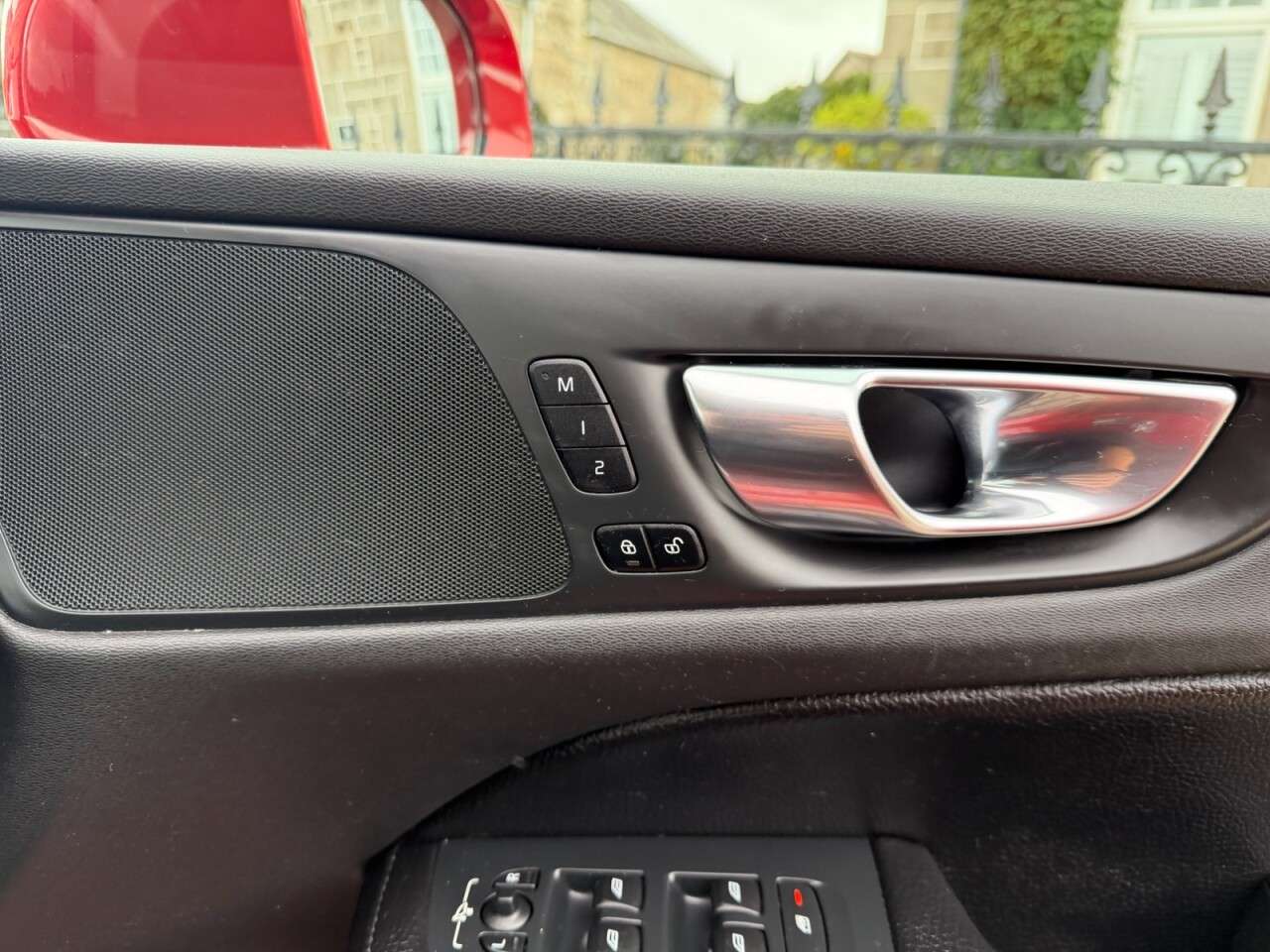 2018 VOLVO V60 2018 VOLVO V60