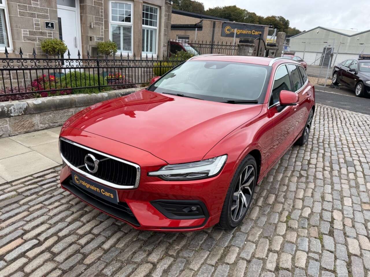 2018 VOLVO V60 2018 VOLVO V60