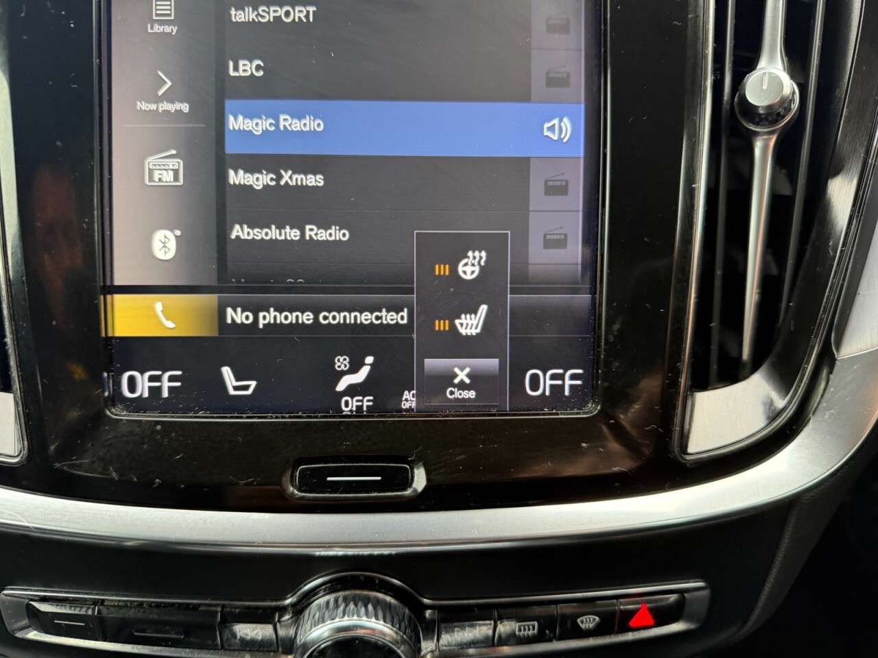 2018 VOLVO V60 2018 VOLVO V60