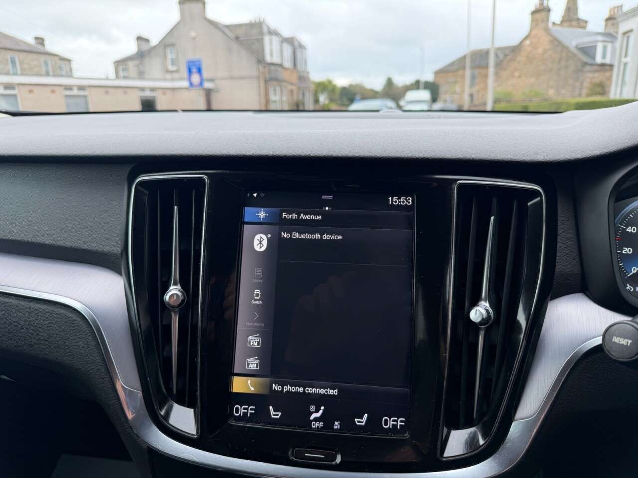 2018 VOLVO V60 2018 VOLVO V60