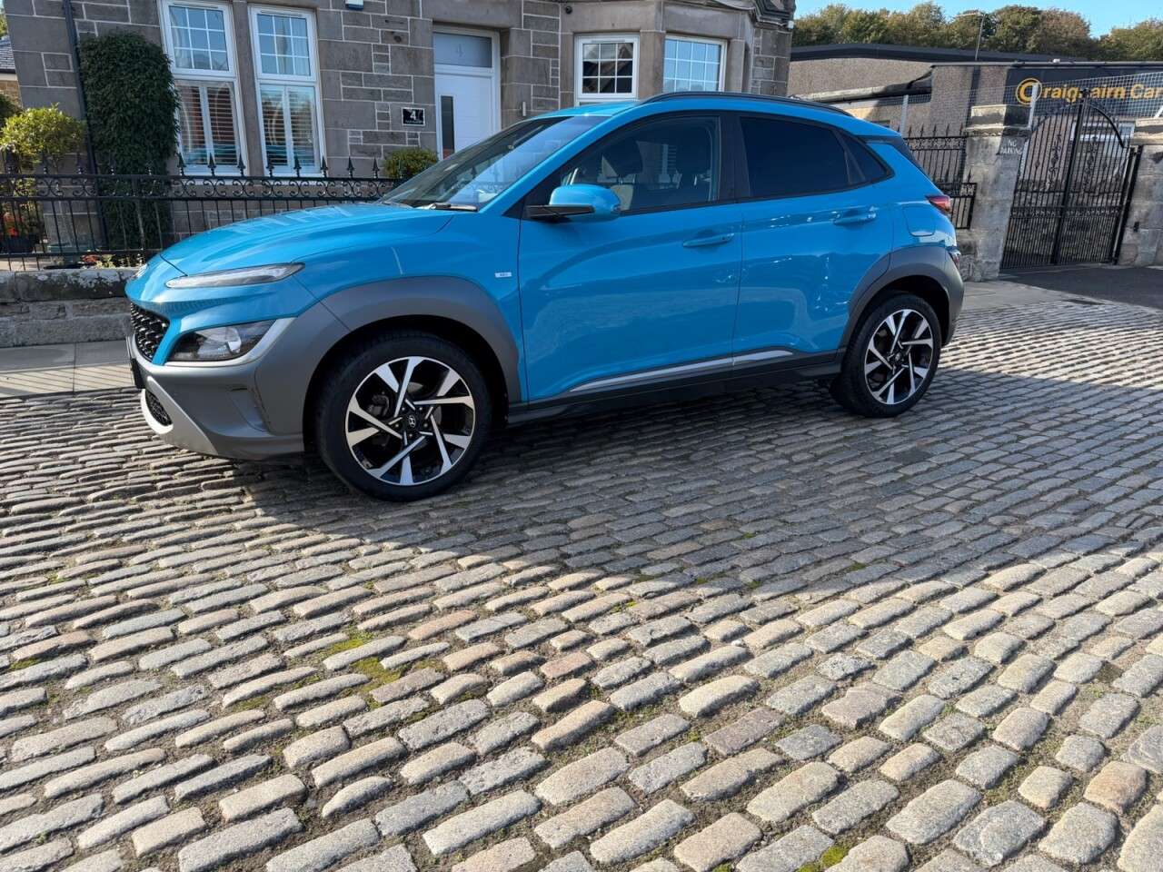 A 2022 HYUNDAI KONA 1.0 T-GDi MHEV Premium SUV 5dr Petrol Hybrid Manual Euro 6 (s/s) (120 ps) A 2022 HYUNDAI KONA 1.0 T-GDi MHEV Premium SUV 5dr Petrol Hybrid Manual Euro 6 (s/s) (120 ps)