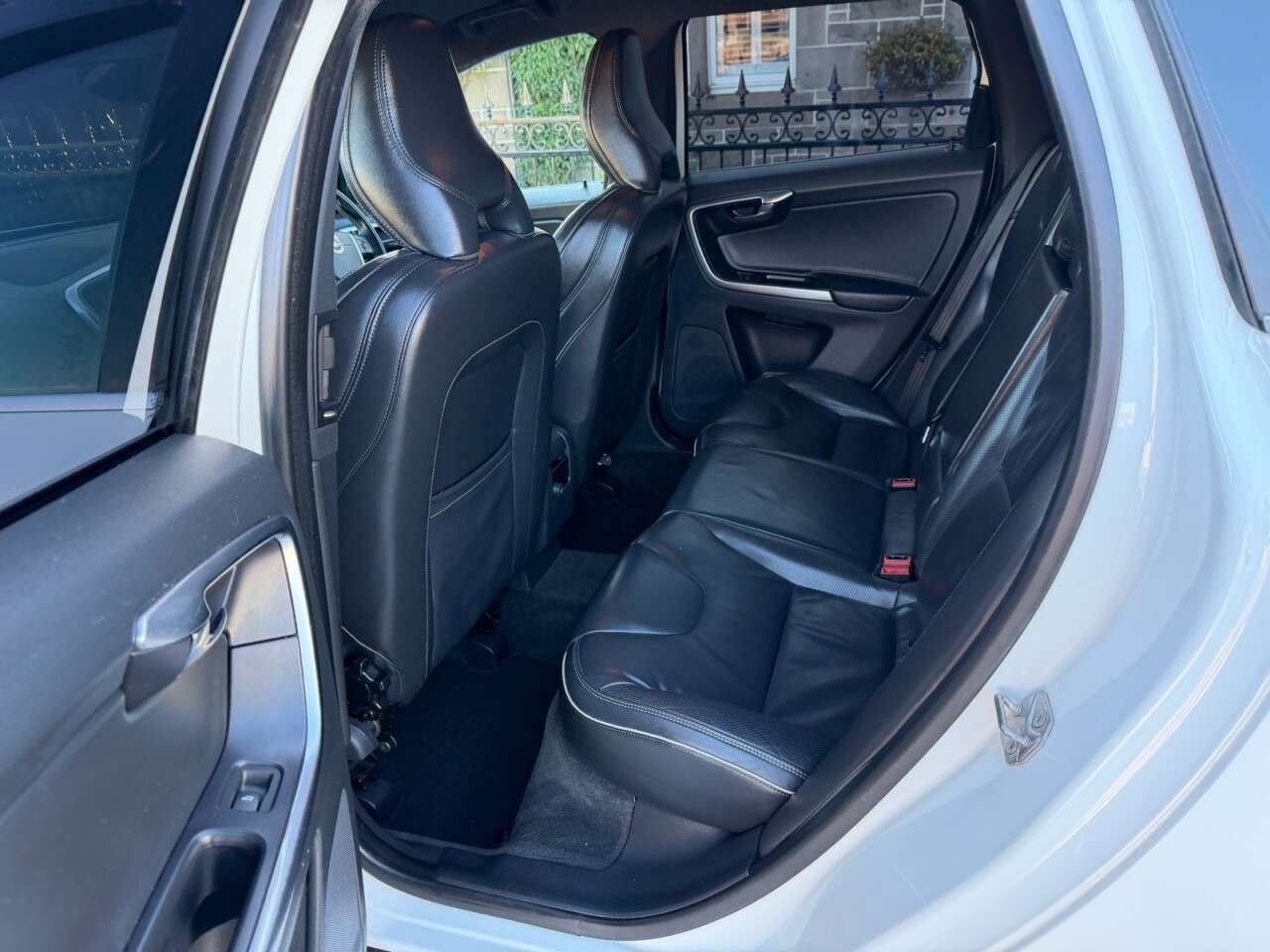 2017 VOLVO XC60 2017 VOLVO XC60