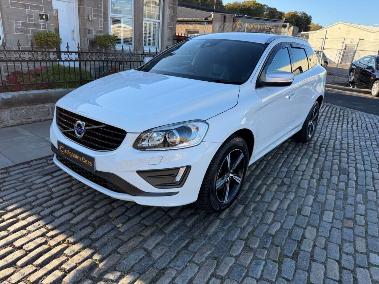 2017 VOLVO XC60 2017 VOLVO XC60