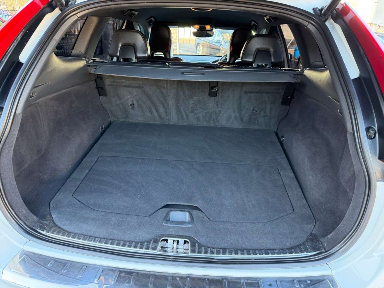 2017 VOLVO XC60 2017 VOLVO XC60