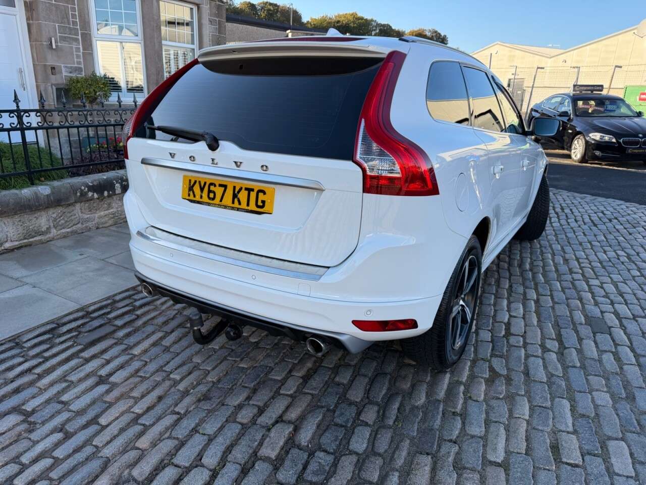 2017 VOLVO XC60 2017 VOLVO XC60