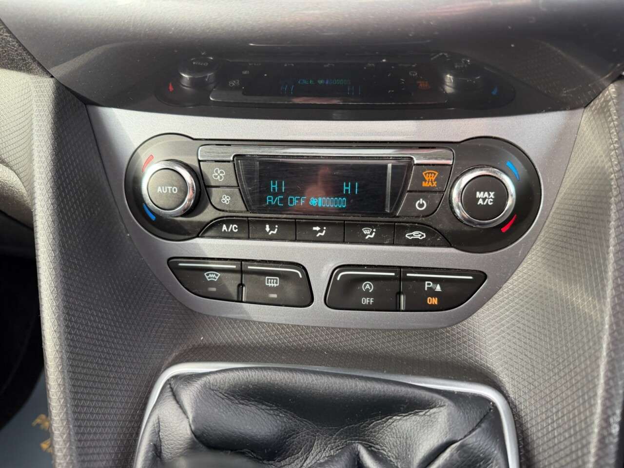 2015 FORD GRAND TOURNEO CONNECT 2015 FORD GRAND TOURNEO CONNECT