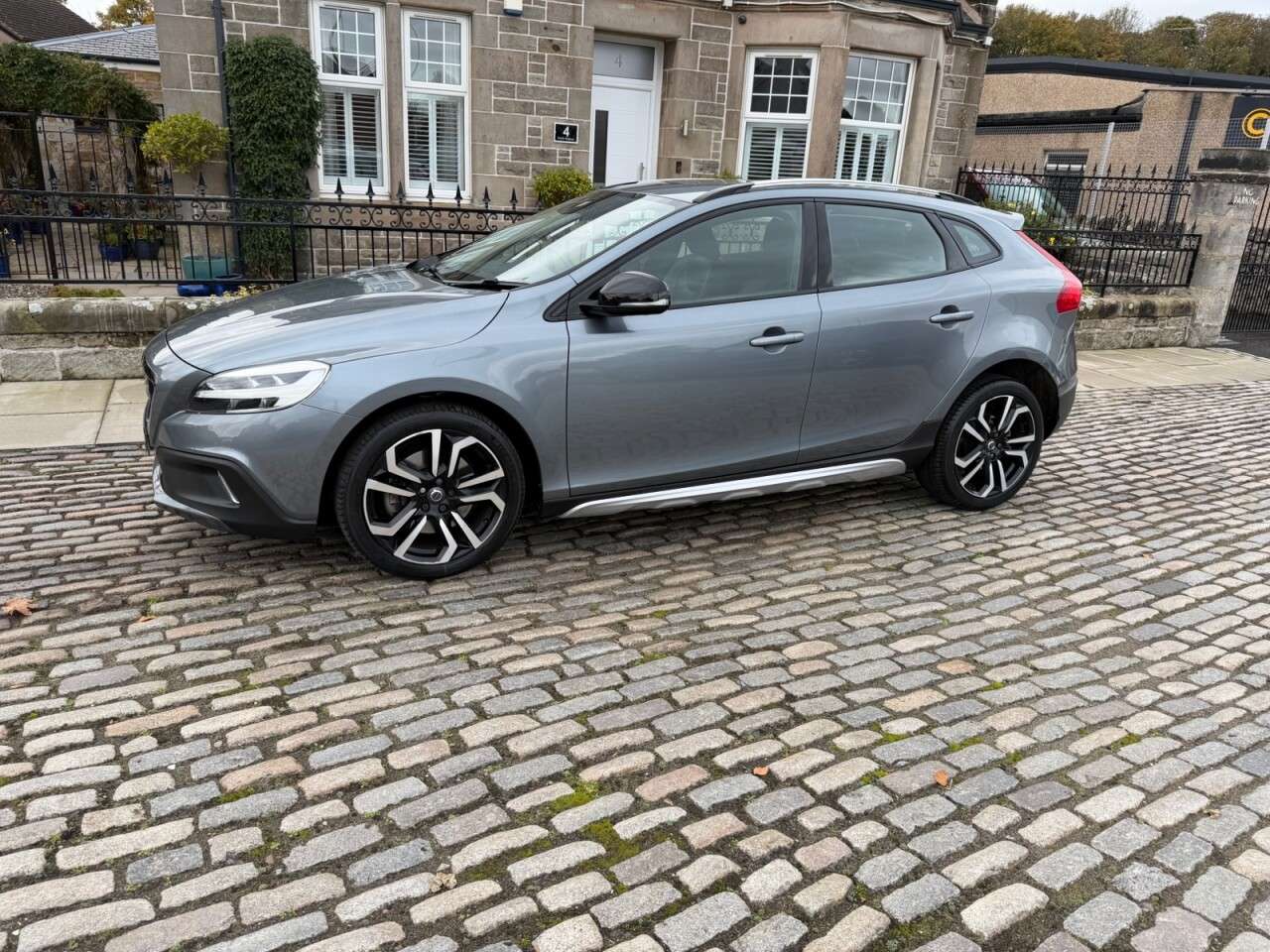 2018 VOLVO V40 CROSS COUNTRY 2018 VOLVO V40 CROSS COUNTRY