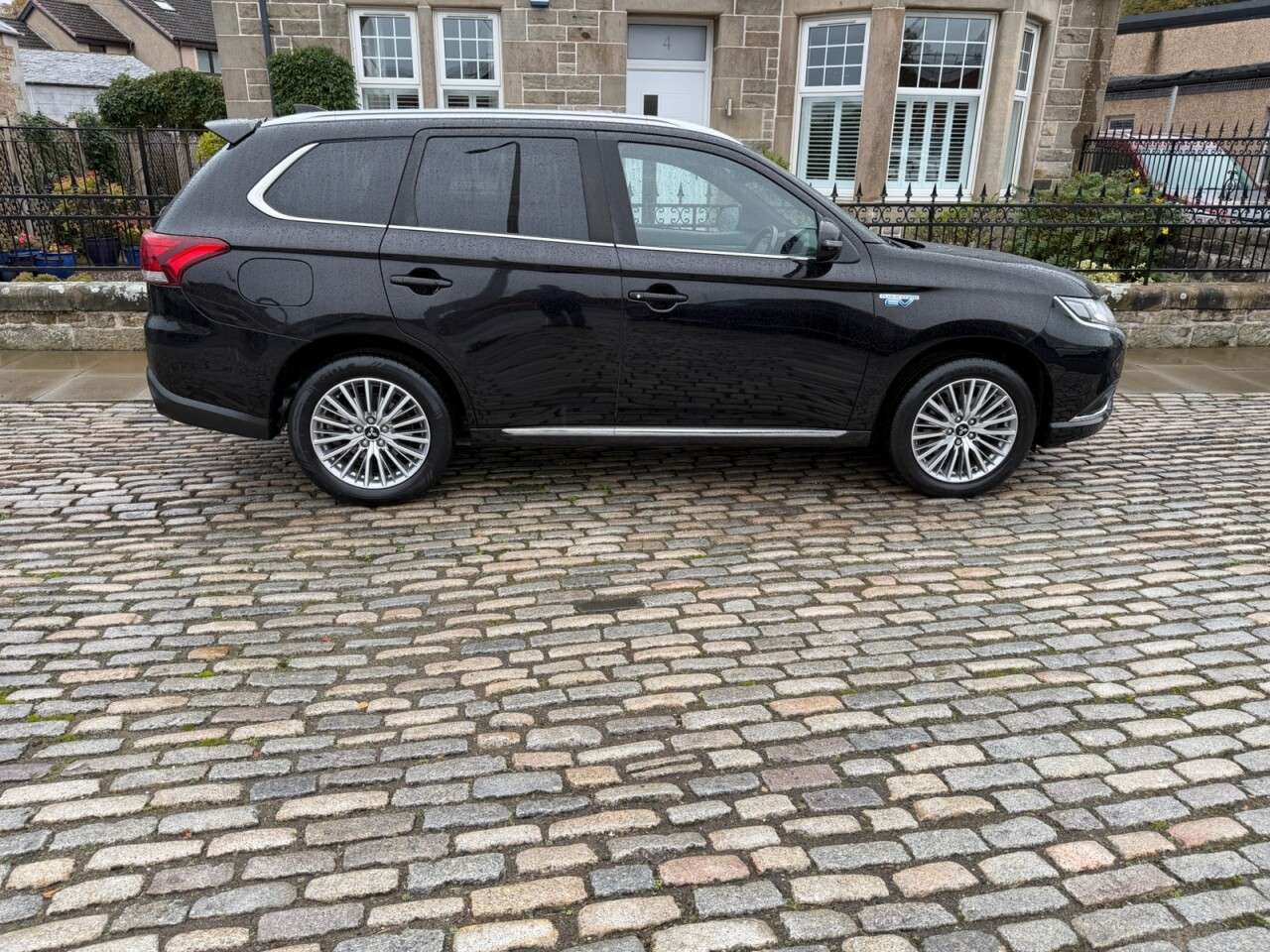 2020 MITSUBISHI OUTLANDER 2020 MITSUBISHI OUTLANDER