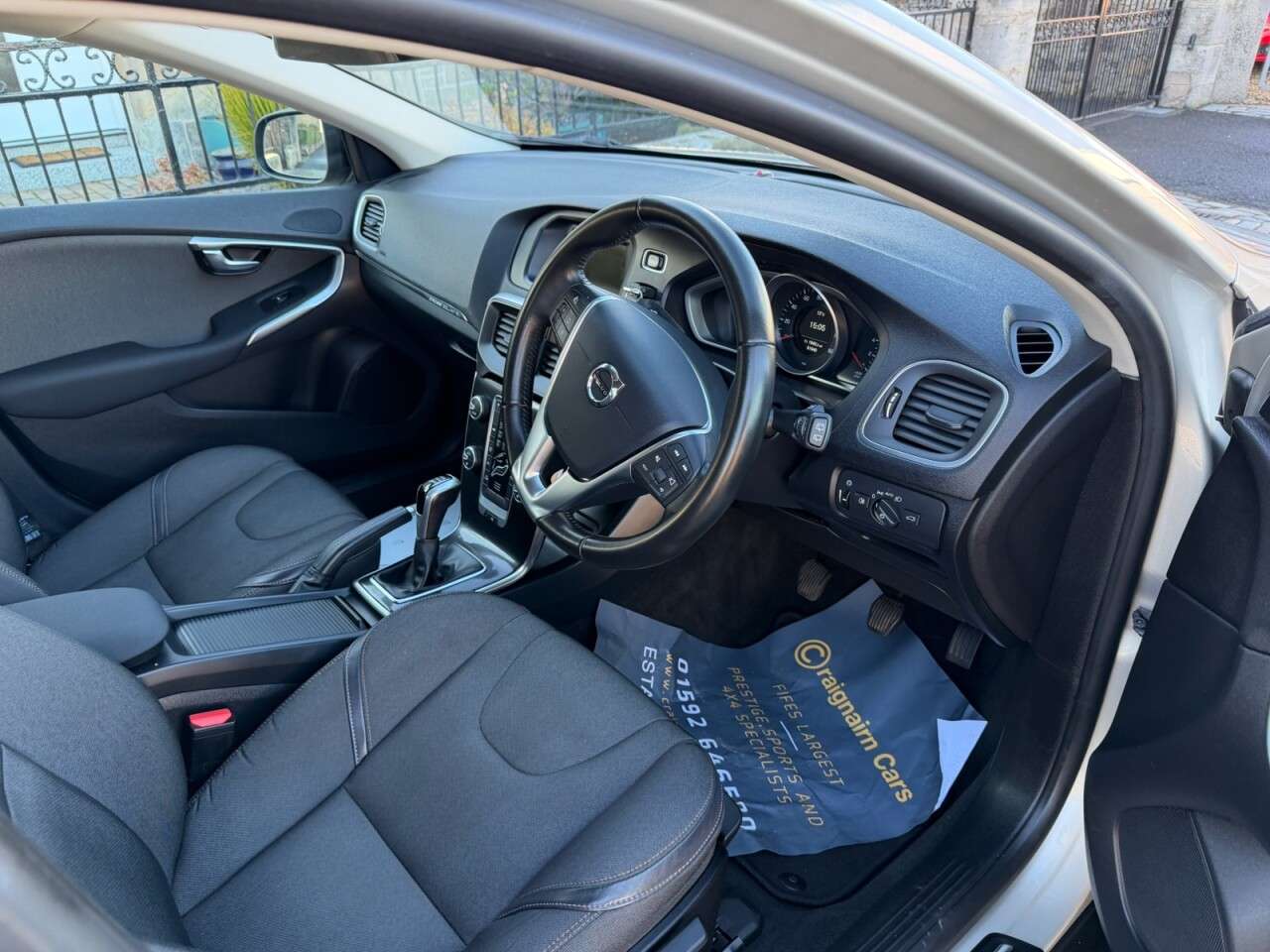 2016 VOLVO V40 CROSS COUNTRY 2016 VOLVO V40 CROSS COUNTRY